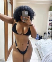MORENA ARDIENTE CON CULO EXQUISITO FIESTA Y SEXO
