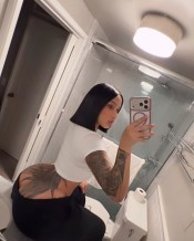 NICOLE EN SEVILLA | 24 AÑOS | LATINA FIESTA