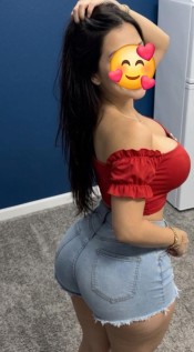 ME LLAMO LAURA RECIÉN LLEGADA A TU CIUDAD