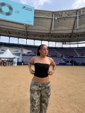 SARA JOVENSITA ESTUDIANTE DE VUELTA
