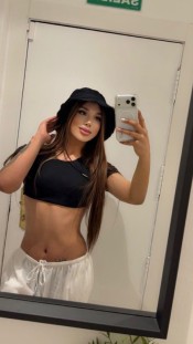 HERMOSA CHICA TRANS CARIÑOSA Y FIESTERA