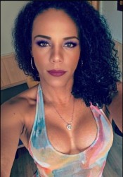 TRANS VANESSA, VERSATIL, COMPLETA