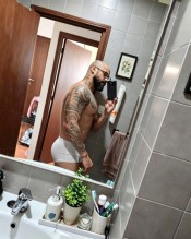 LA COMBI COMPLETA, LATINO, PAISA Y BIEN DOTADO