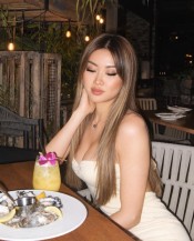 YUNA JAPONESA DE LUJO JOVEN