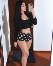 ATRACTIVA CALIENTE  COLOMBIANA