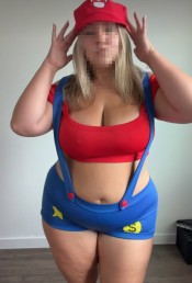 RUBIA FOGOSA EXÓTICA MUÑEQUITA PRECIOSA