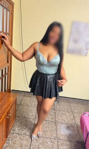 MORENA ESBELTA, FOGOSA Y COMPLACIENTE