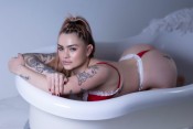 TIFFANY ARDIENTE Y COMPLACIENTE CON TRATO DE NOVIO TE ESPERO CON GANAS