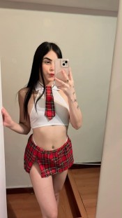 ADRI CACHONDA FIESTERA RECIéN DIVORCIADA