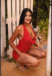BLANQUITA  MUY GUARRA Y FOGOSA