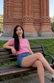 COLOMBIANA EDUCADA SINCERA MUY AMISTOSA