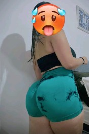 CON CULAZO ARDIENTE Y APASIONADA