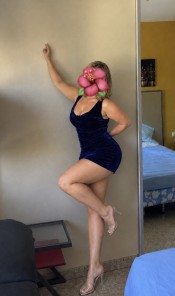 TIERNOS MASAJES Y DULCE COMPAñíA