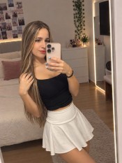 VALERIA, ARGENTINA DELGADITA 26 AÑOS