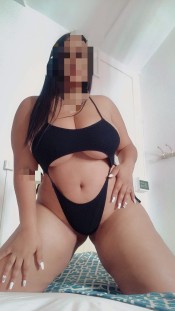 EN LA LAGUNA DIOSA DEL SEXO ARDIENTE CACHONDA