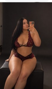 SOFIA ESCORT  EN PARLA ( SALIDAS A HOTELES Y DOMICILIOS)