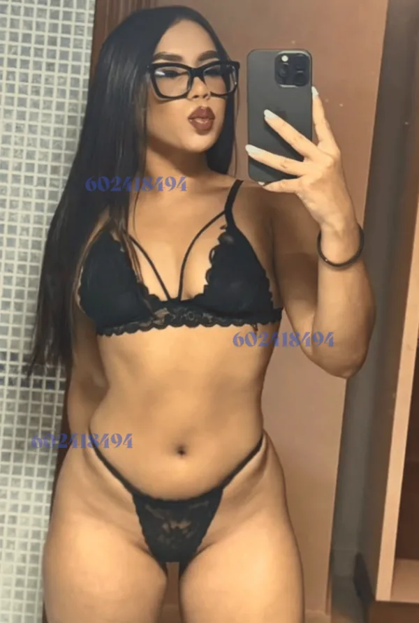 UNIVERSITARIA FIESTERA, SEXY Y SEDUCTORA