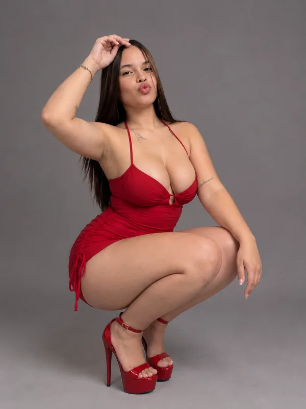 ALEXA LATINA