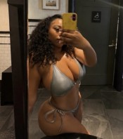 HERMOSA   LATINA MUY CARIñOSA Y JUGUETONA FIESTERA A TOPEEEEE