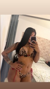 LA ARDIENTE PAMELA