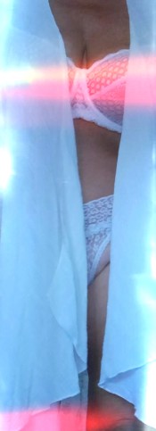 LUCíA ESPAñOLA SEXY DE 10:30 A 15:00