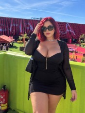 ME ENCANTA EL BESO NEGRO Y HACER DISFRUTAR