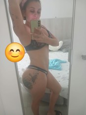 CACHONDA IMPLICADA LUJURIOSA DESEOSA DE PLACER