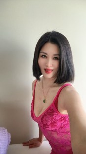ENCANTADORA CHICA CHINA