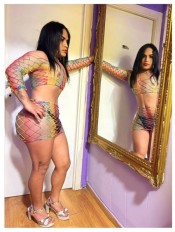 NOVEDAD SENSUAL JOVEN CACHONDA FIESTERA