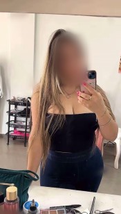 NOVEDAD RUBIA COMPLETA FIESTERA SIMPÁTICA