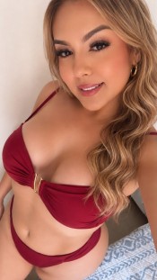FEMENINA EXPERTA EN DAR PLACER FIESTERA A TOPE