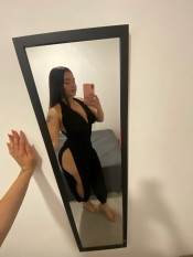 CARA DE ANGEL PERO TODA UNA DIABLA EN LA CAMA