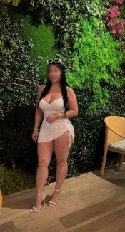 CRISTAL VENEZOLANA MUY C_A_C_H_O_N_D_A Y F_I_E_S_T_E_R_A