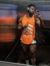 SEXI MORENO ATLÉTICO VERGON LECHERO FIESTERO TRIOS Y MAS AVENTURAS