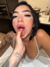 EXQUISITA CURVIS LATINA VICIOSA Y ATREVIDA. ¡VEN Y PÁSALA BIEN RICO!