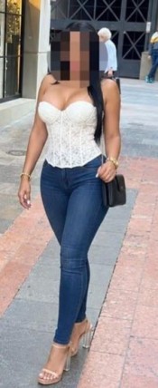 YO QUIERO SER TU NOVIA Y TU MI NOVIO...?