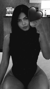 NOVEDA RICA Y SENSUAL COLOMBIANA FIESTERA