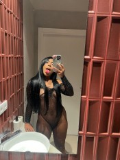 JOVENCITA RIKA IMPLICADA POLVO DESDE 25€ FOTO REAL