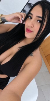 COLOMBIANA 20 AÑOS SALIDAS A DOMICILIOS U HOTELES