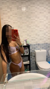 EN PUENTE VALLECAS APRETADITA Y CALIENTICA SEXO FU