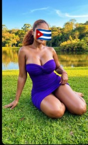 LATINA MADURITA ,REINA DEL GRIEGO  NO SALIDAS