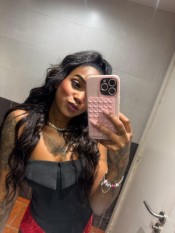 SASHA, ESCORT CON SONRISA SEDUCTORA EN MáLAGA