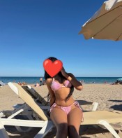 JOVEN DELGADA IMPLICADA CERCA A PLAZA CASTILLA