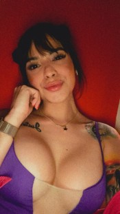 DELICIOSA LUJURIOSA ARDIENTE MUY COMPLETA