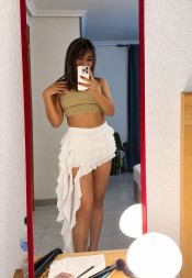 CHICA SEXY GUAPA COMPLACIENTE JUGUETONA DISPUESTA