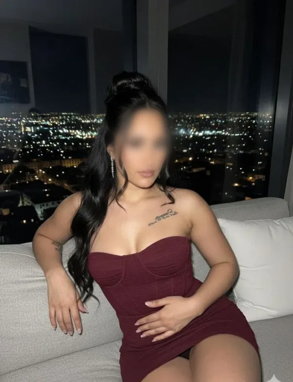SEDUCTORA CARIÑOSA BESUCONA 1RA VEZ SANTANDER