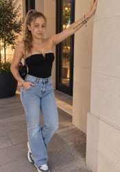 EN VILLALBA.NOVEDAD.ESPAÑOLA CON 20 Y SUPERENTREGADA.