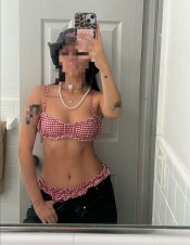 FIESTERA AMOROSA CARIÑOSA CON GANAS DE MUCHA FIEST