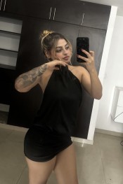 MUY COMPLACIENTA