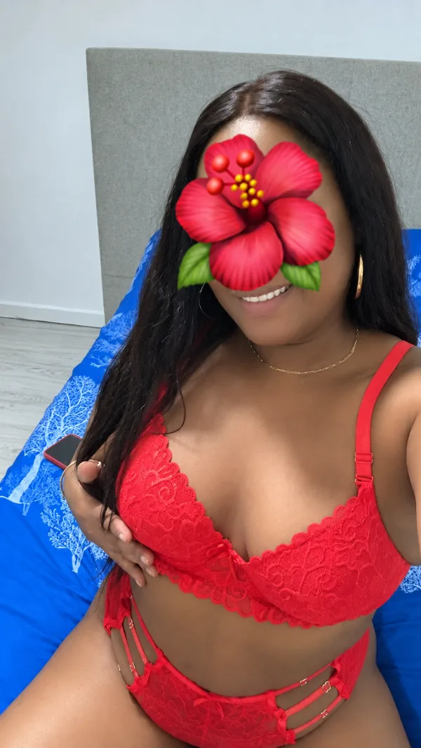 DANIELA – PECADO Y DESEO SIN CONTROL